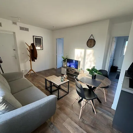 Le 77! Type 2 Apartmán Châlons-en-Champagne